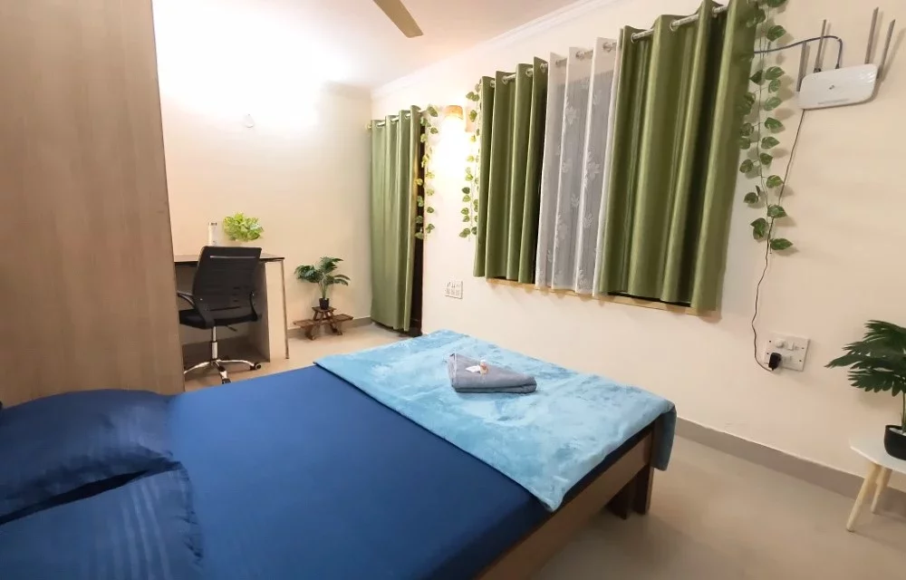 FlickStays Acacia Room G1 | Private Room with Attached Washroom in Ground Floor in a 4BHK Villa | HSR Layout Sector 3, Bangalore