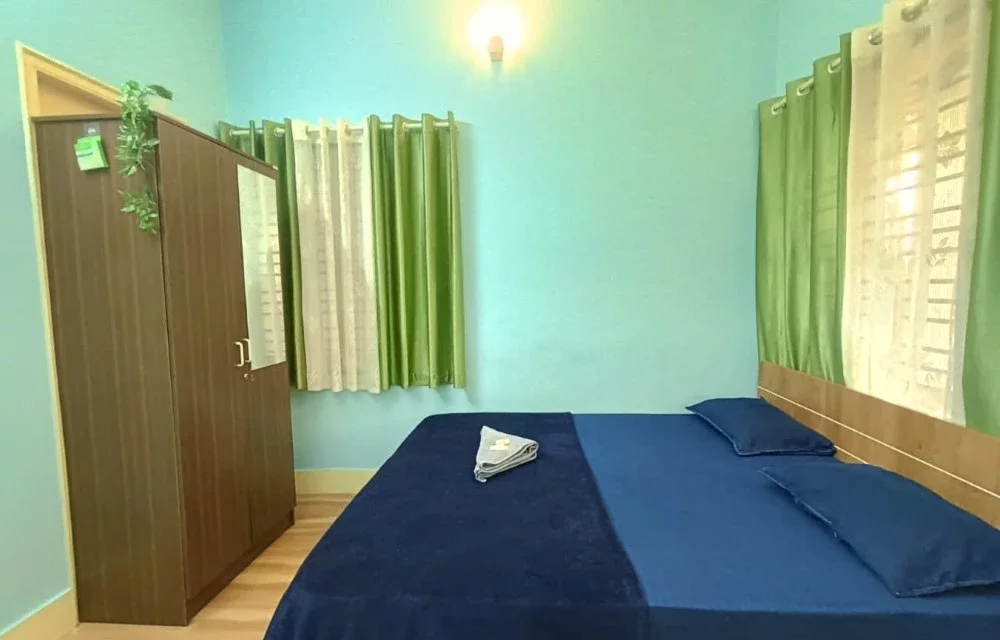 FlickStays Blossom Room 101 | Private Room with Adjacent Washroom in a 4BHK Villa | HSR Layout Sector 1, Bangalore